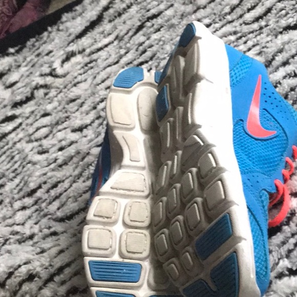 Nike Blue Shoes 😻 - Picture 4 of 5